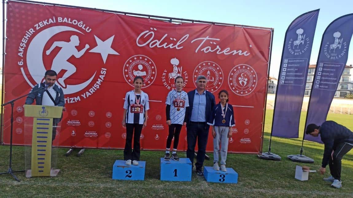 Zekai Baloğlu Atletizm Yarışması